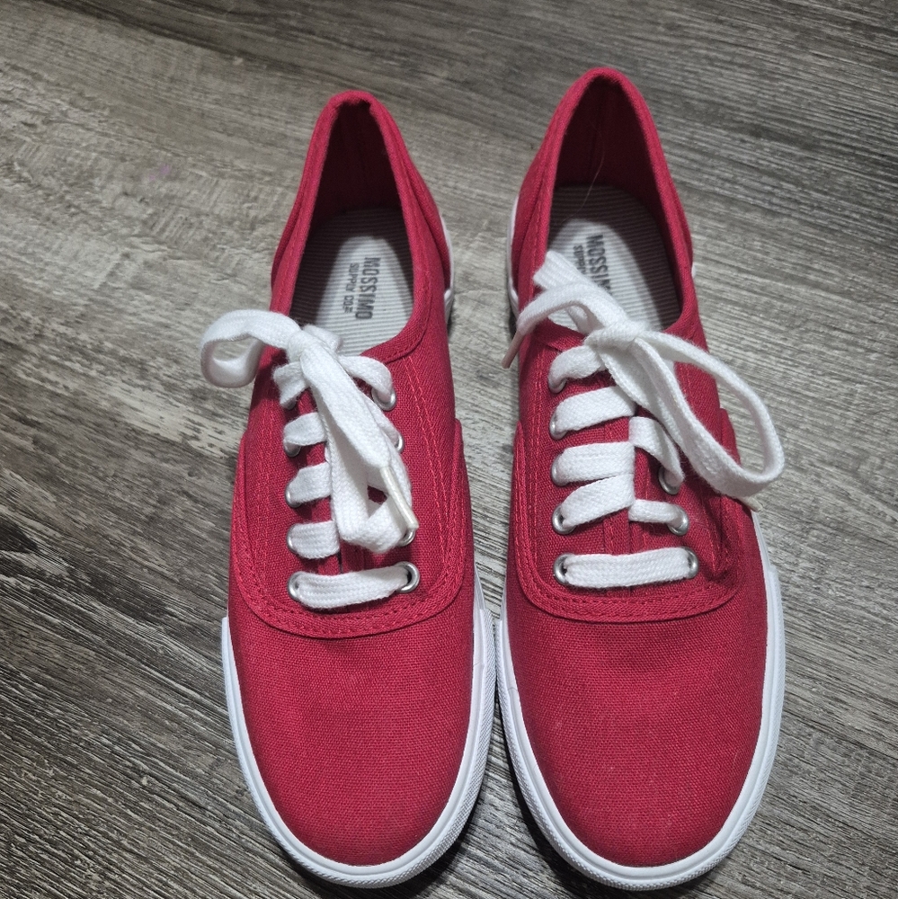 Casual Red Canvas Sneakers